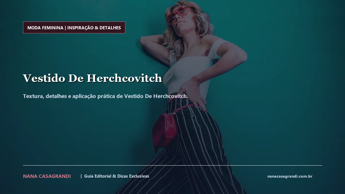Detalhes de textura e aplicação do Vestido De Herchcovitch