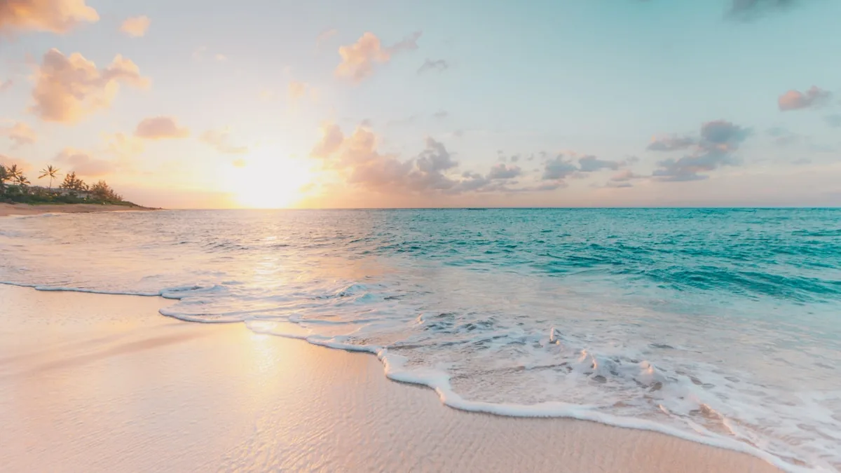 Maquiagem Para A Praia: 7 Dicas de Estilo Imperdíveis